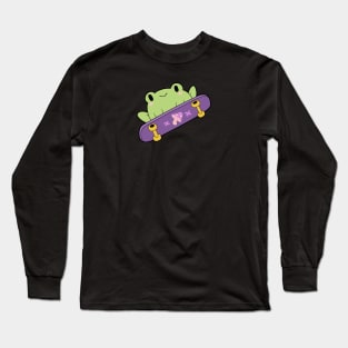 Cute skater frog Long Sleeve T-Shirt